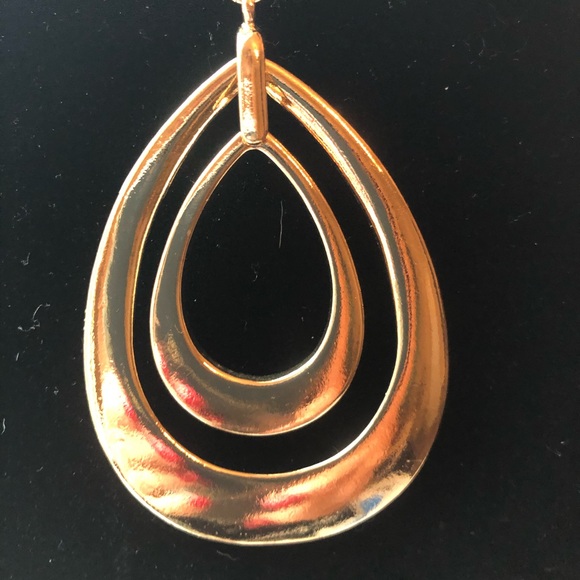 Double Tear Drop Gold-tone Statement Necklace - Picture 2 of 5